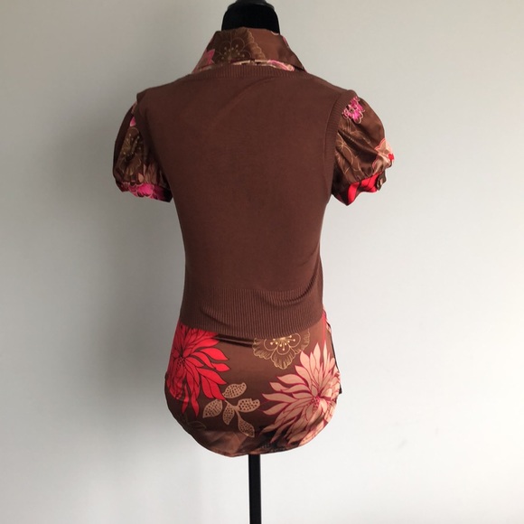 Bebe silk Indo shirt vest. Size XS - Picture 2 of 4